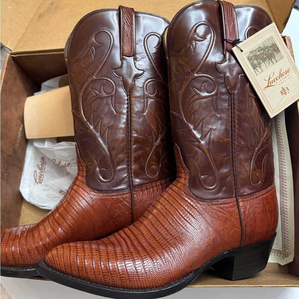 Lucchese Men’s Boots - Size 11D 

Never worn outside